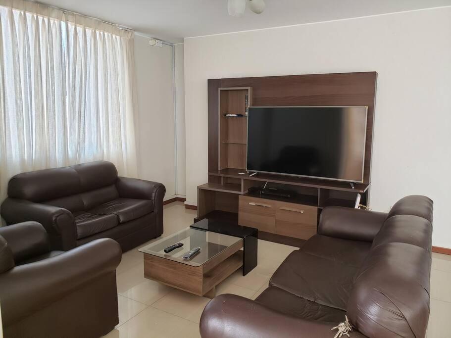 شقة Departamento Amoblado En إِكا المظهر الخارجي الصورة